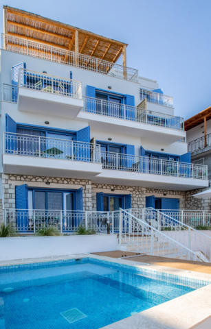 Greek Beach House: la tua base sul mare per scoprire Lefkada